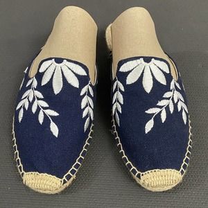 Soludos Embroidered Floral Slip On Espadrille Mules Flats Navy Blue Sz 8